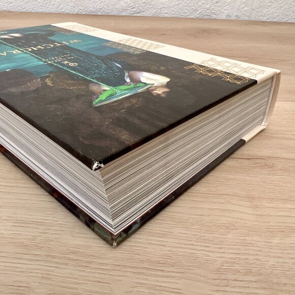 Witchcraft. The Library of Esoterica by Jessica Hundley HARDCOVER - Picture 6 of 16